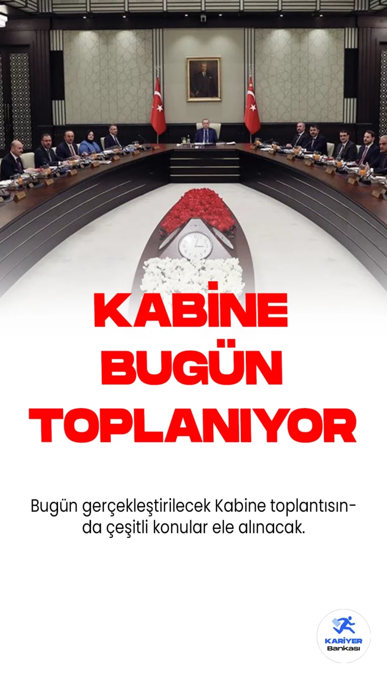 Kabine Toplantısı Bugün Gerçekleştirilecek.Cumhurbaşkanı Recep Tayyip Erdoğan'ın Macaristan ziyareti sonrasında Türkiye'de önemli gelişmeler yaşanmaya devam ediyor. Bugün gerçekleştirilecek Kabine toplantısında çeşitli konular ele alınacak. Toplantının gündemi oldukça yoğun ve önemli başlıkları içeriyor.