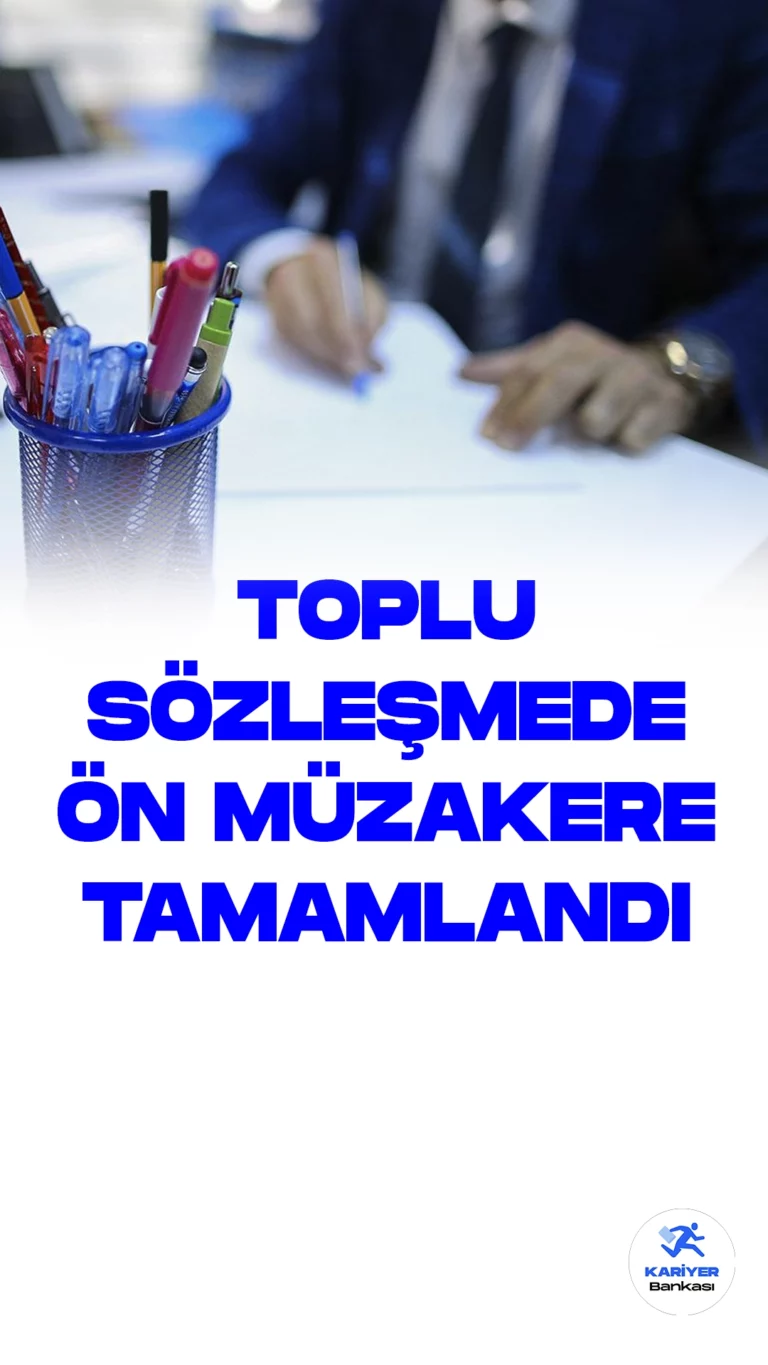 Toplu Sözleşme Görüşmelerinin Ön Müzakeresi Tamamlandı.Kamu çalışanlarının beklentileri doğrultusunda gerçekleşen 7. Dönem Toplu Sözleşme Görüşmeleri'nin ilk aşaması başarıyla sonuçlandı.
