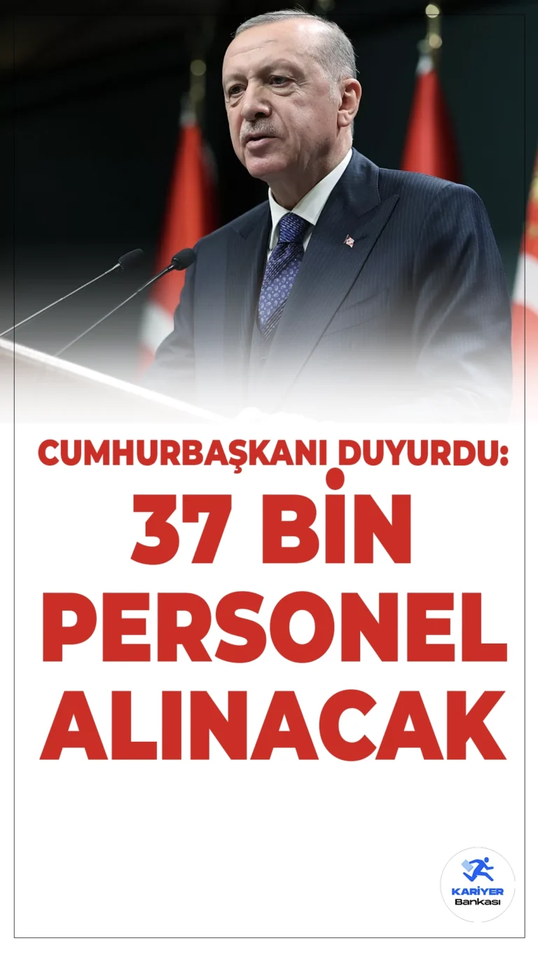Cumhurbaşkanı Erdoğan Duyurdu: 37 Bin Yeni Sağlık Personeli Alınacak.Cumhurbaşkanı Recep Tayyip Erdoğan, İstanbul'da sağlık çalışanlarıyla gerçekleştirdiği iftar programında önemli açıklamalarda bulundu. Sağlık alanında istihdamı artıracak büyük bir atama müjdesi verdi. Erdoğan, 2025 yılı içerisinde 37 bin hekim dışı sağlık personeli alımı yapılacağını belirtti.