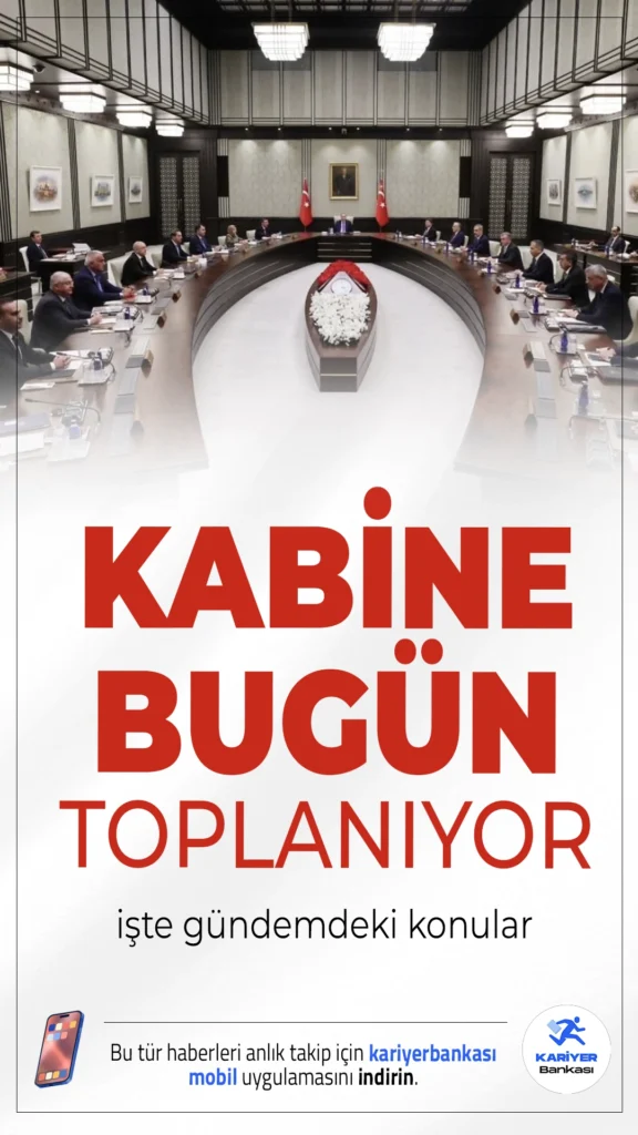 Kabine Toplantısı Bugün Yapılacak: İşte Gündemdeki Konular.Cumhurbaşkanı Erdoğan başkanlığındaki kabine toplantısında PKK'nın fesih kararı sonrası yol haritası ve Rusya-Ukrayna barış görüşmeleri ele alınacak.