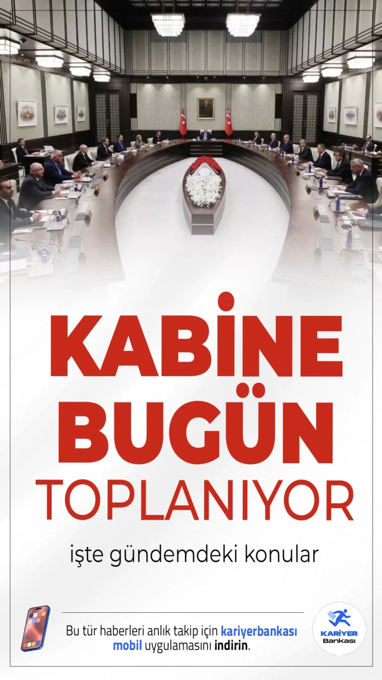 Kabine Toplantısı Bugün Yapılacak: İşte Gündemdeki Konular.Cumhurbaşkanı Erdoğan başkanlığındaki kabine toplantısında PKK'nın fesih kararı sonrası yol haritası ve Rusya-Ukrayna barış görüşmeleri ele alınacak.