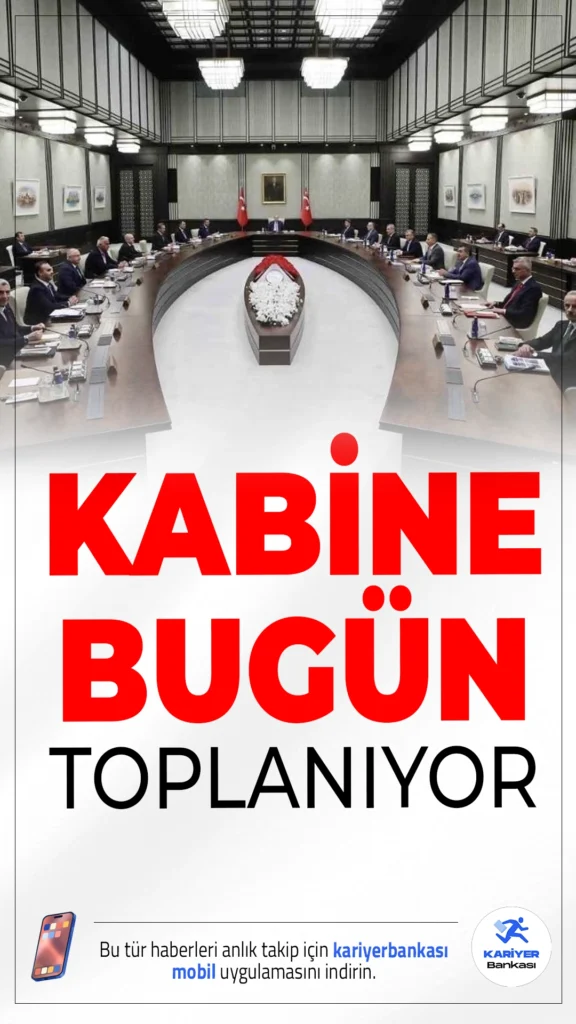 Kabine Toplantısı Bugün: Gündem 'Terörsüz Türkiye'.Cumhurbaşkanlığı Kabinesi bugün saat 15.30'da toplanıyor. Toplantının odağında terörsüz Türkiye hedefi ve bölgesel gelişmeler var.
