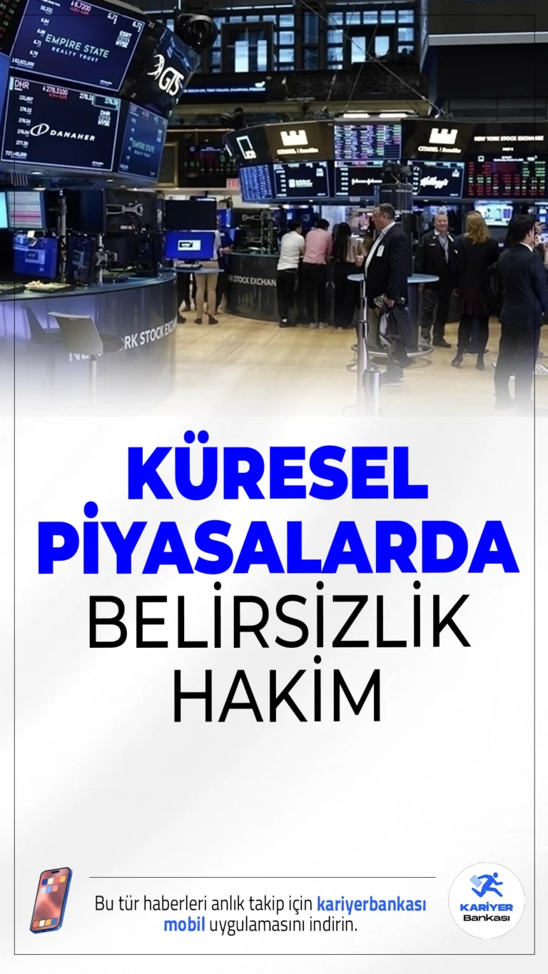 Küresel Piyasalarda Belirsizlik Hakim: Altın Rekor Kırdı, Borsalar Dalgalı.Küresel piyasalarda, ABD'deki hükümet krizi ve Avrupa’daki siyasi belirsizliklerle birlikte yön arayışı sürüyor. Altın rekor tazelerken, hisse senetlerinde karışık seyir dikkat çekiyor.