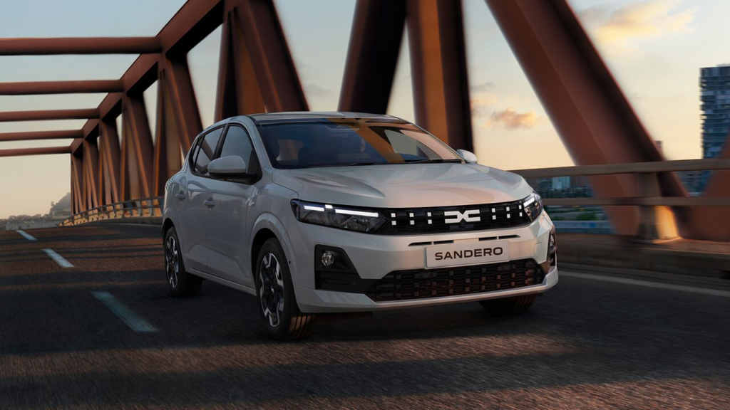 Dacia Sandero Essential TCe 100 – 1.295.000 TL